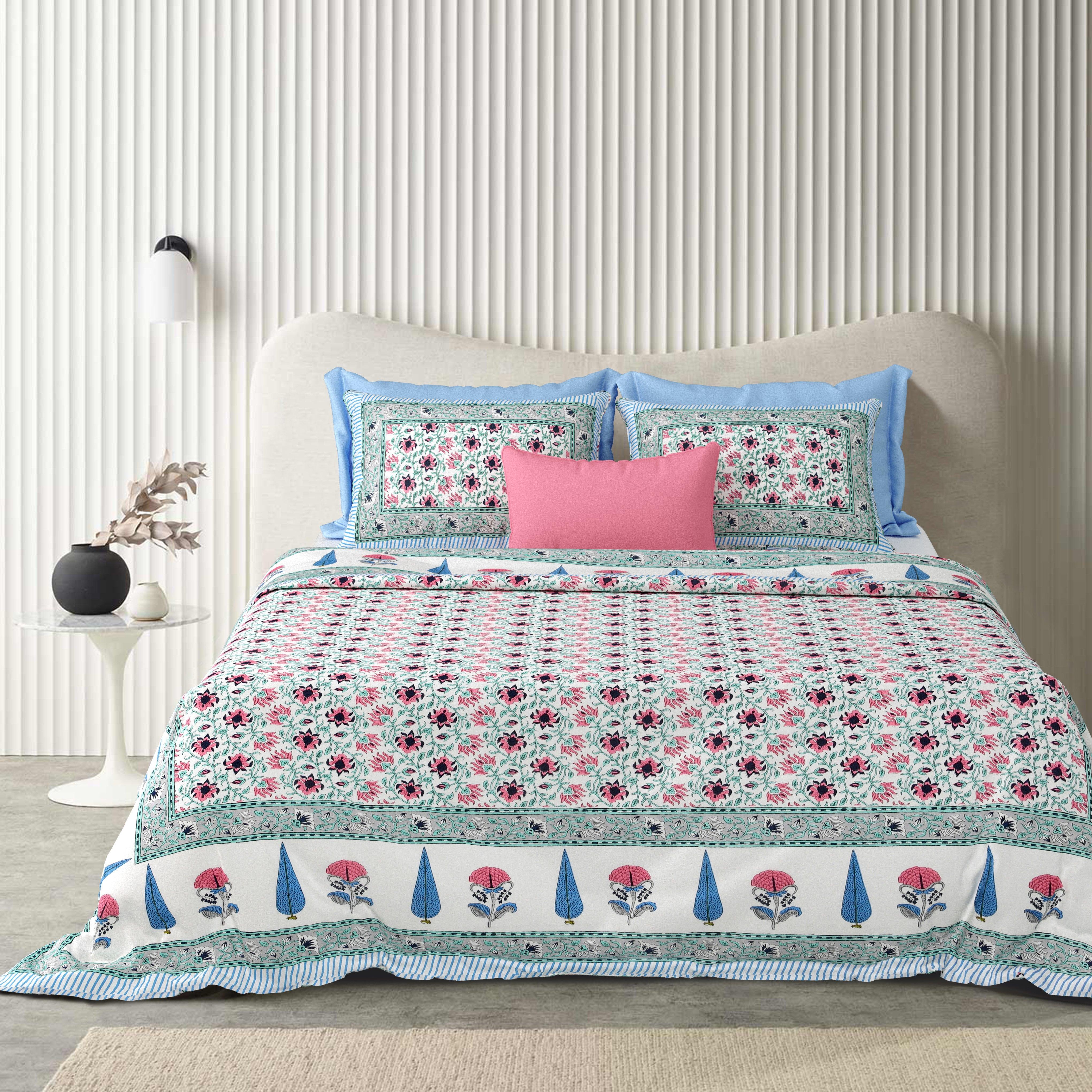 Tista 310 TC Cotton Bed Sheet with 2 Pillow Covers - Printed